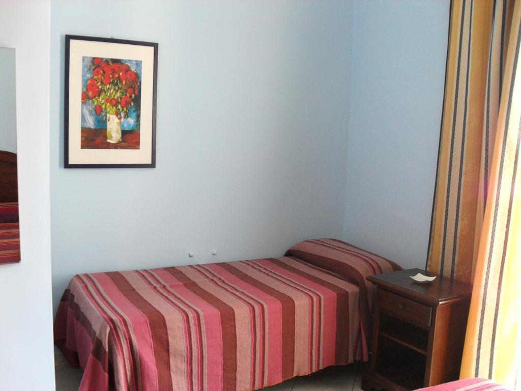 Hotel Piro Torrenova  Δωμάτιο φωτογραφία